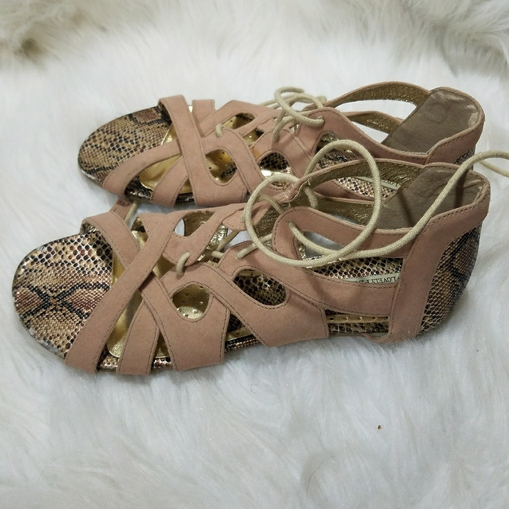 LOVELY PEOPLE Size 7.5 Womans Pink Sandals
